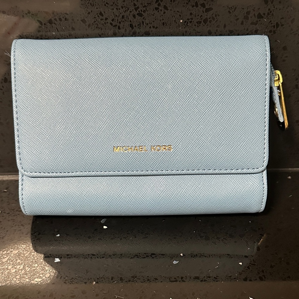 Michael Kors Light Blue Saffiano Leather Makeup Wallet Clutch With Mirror